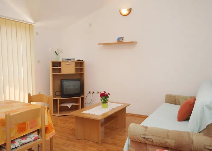 Апартаменты With Parking Space Punat, Krk - 5343