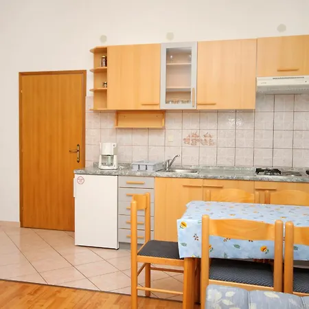 With Parking Space Punat, Krk - 5343 דירה