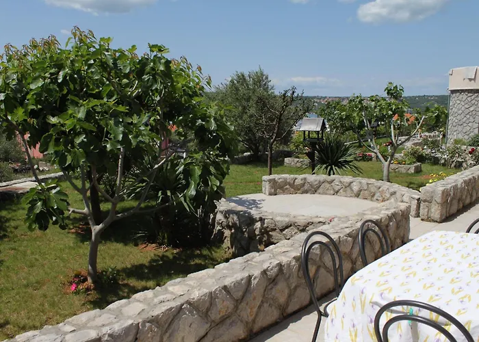 With Parking Space Punat, Krk - 5343 דירה פונאנט