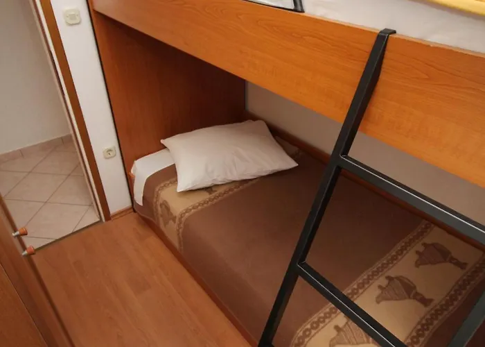 דירה With Parking Space Punat, Krk - 5343 *