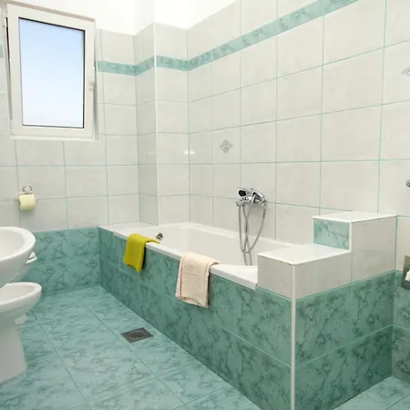 Apartmán With Parking Space Punat, Krk - 5343